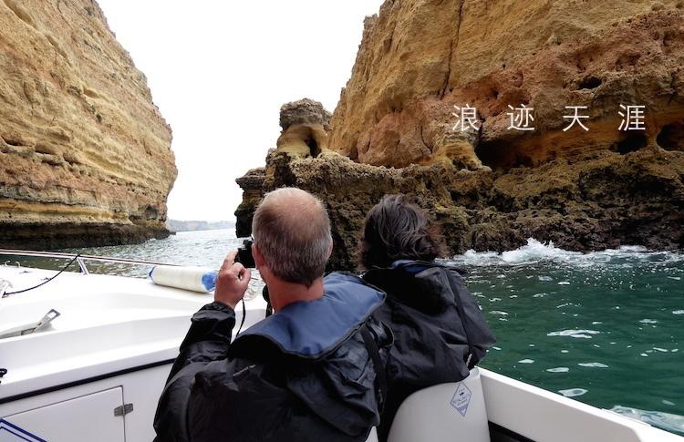 康师傅在上海疫情期间重新上架“老坛酸菜面”，其销量如何？游戏画面