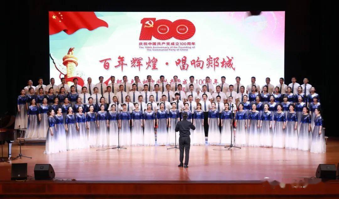 省政协召开港澳委员座谈会