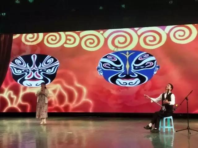 阳光女孩装扮
