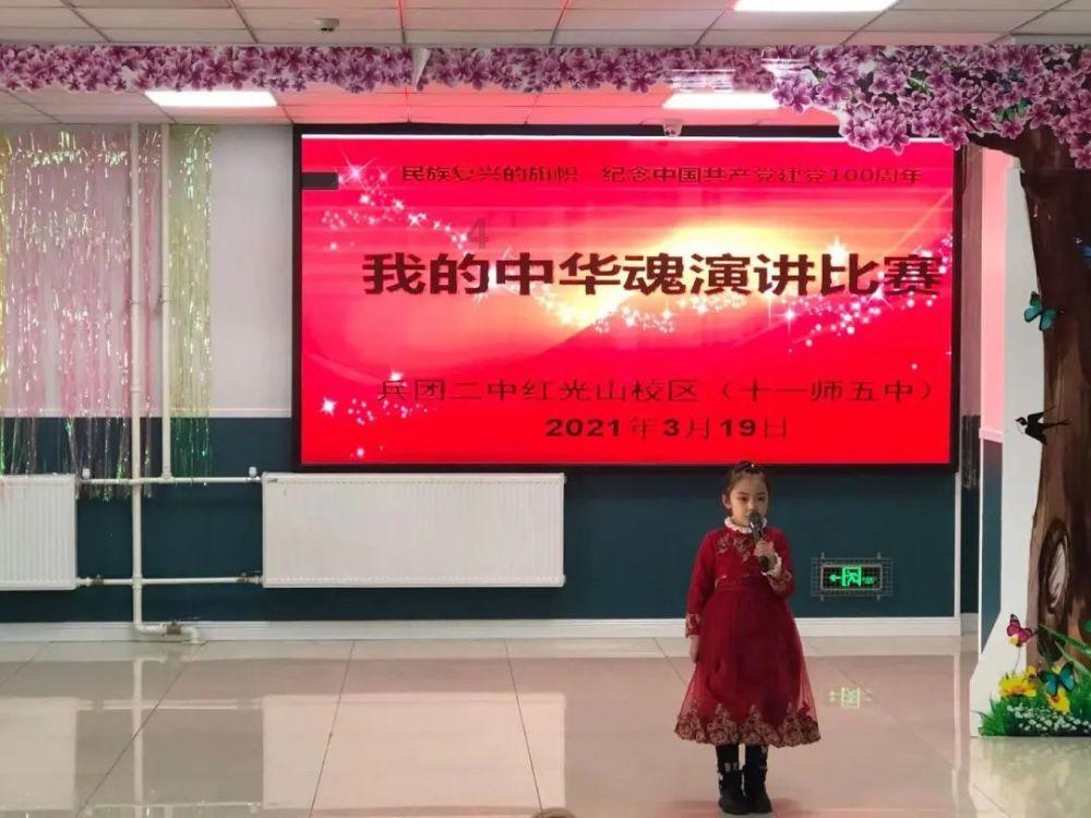 江西首例!南昌爱尔眼科医院卢恒松成功实施新一代EVO+ICL V5晶体植入手术