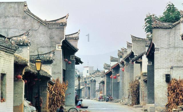 下载前女友视频造谣,男子被行政拘留3日!