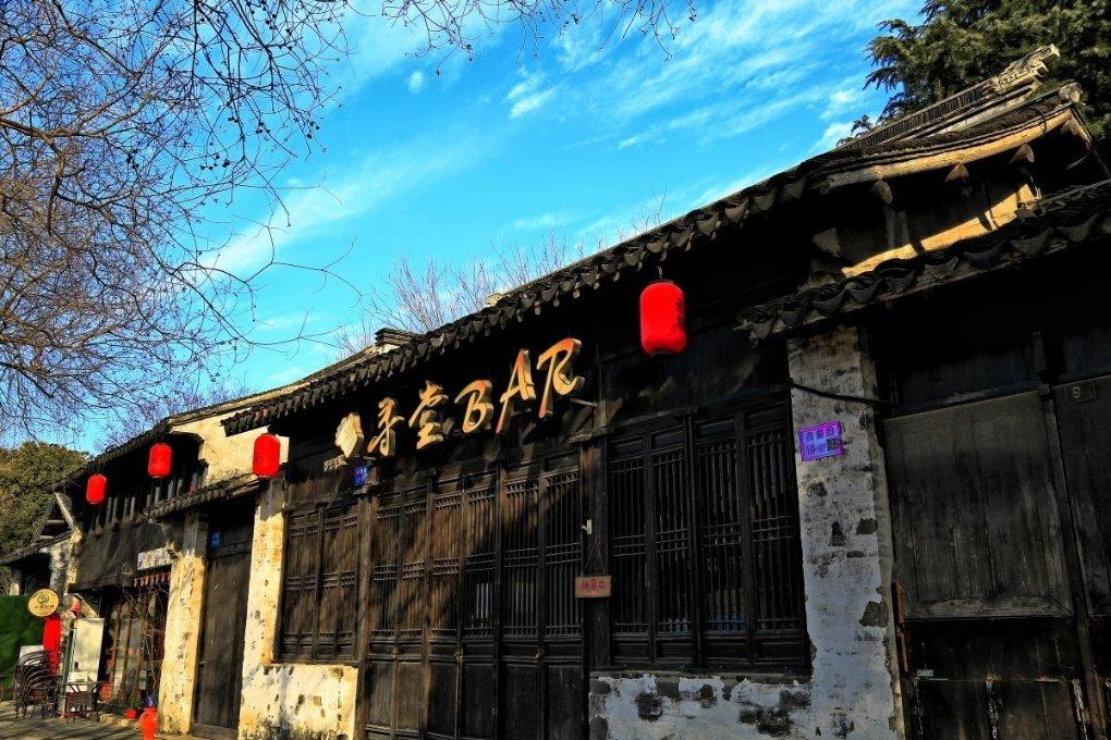 明星任达华是成员:联合马主「君达之友赛马团体」旗下赛马“君达得”夺冠